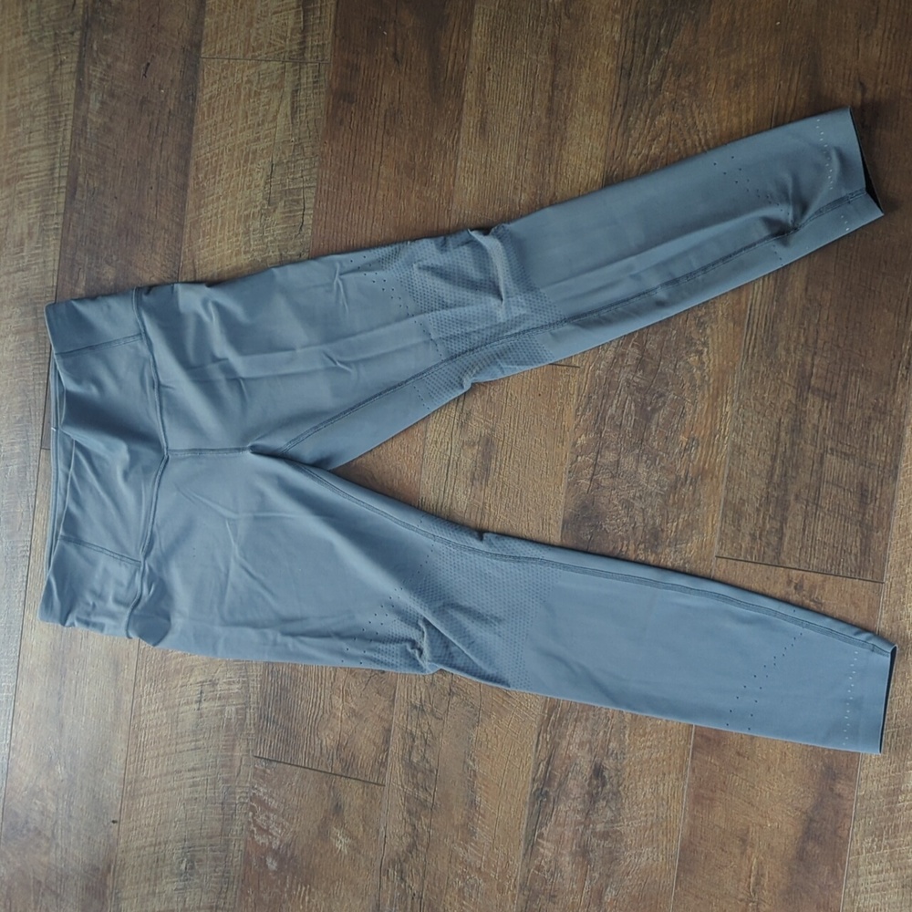 Lululemon leggings, Gray, Size 12, 26 inseam